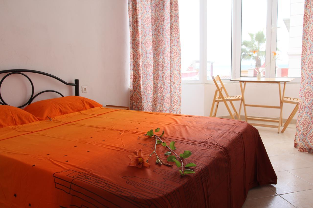 Madalenas B&B Pelekas Extérieur photo