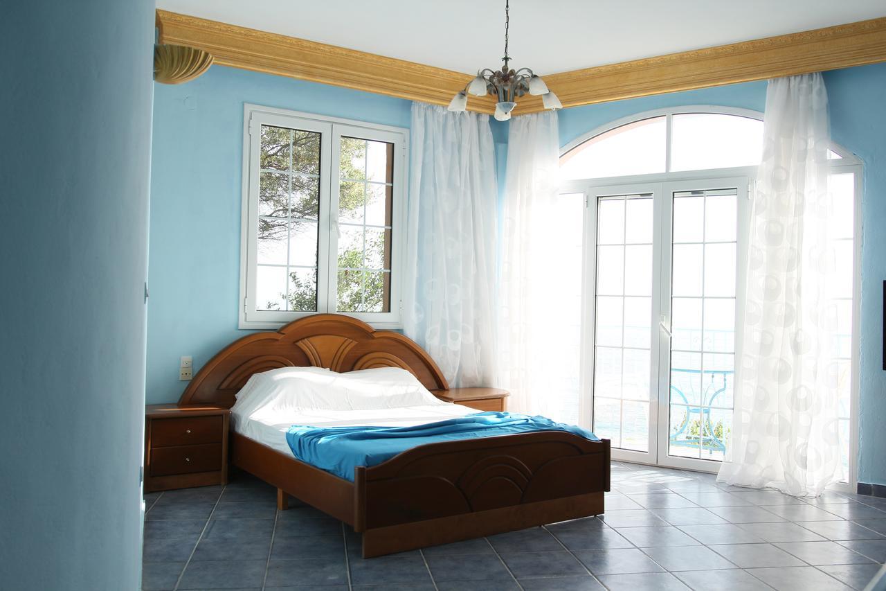 Madalenas B&B Pelekas Extérieur photo