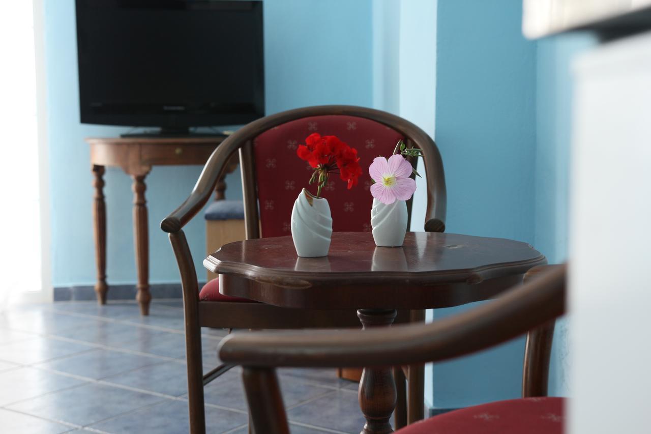 Madalenas B&B Pelekas Extérieur photo