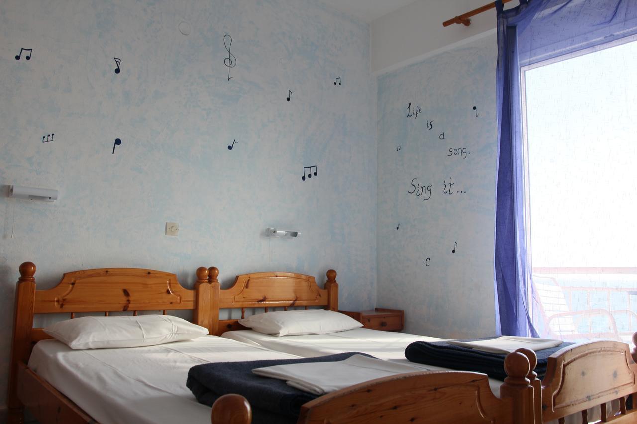 Madalenas B&B Pelekas Extérieur photo