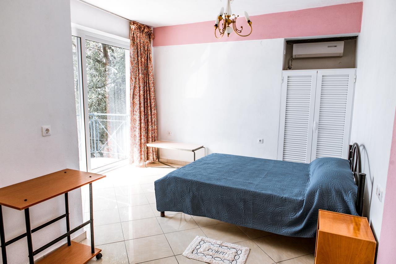 Madalenas B&B Pelekas Extérieur photo